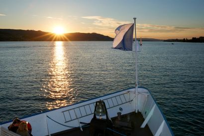 Sunset on lake Zurich